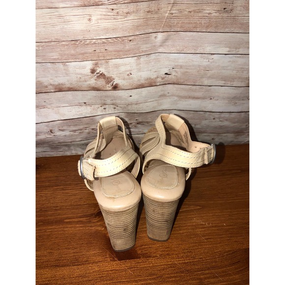 Barn Crown Size 9 open-toe heels color Tan - Picture 2 of 7